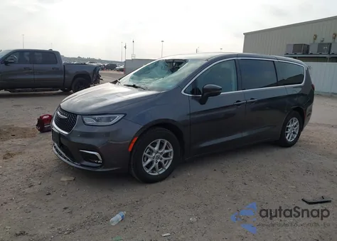 2023 Chrysler Pacifica Touring L z USA, uszkodzony, nr VIN 2C4RC1BG1PR597285